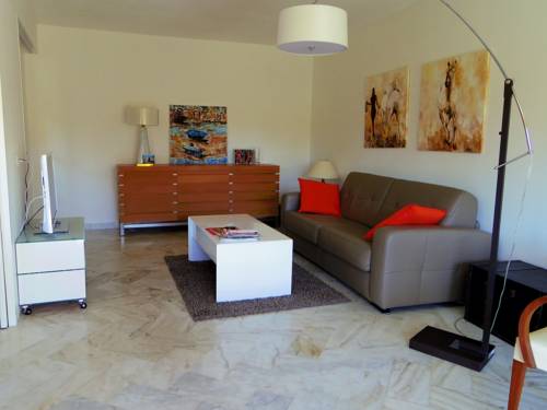 Cannes Francia Último Minuto Código de Descuento Booking.com
