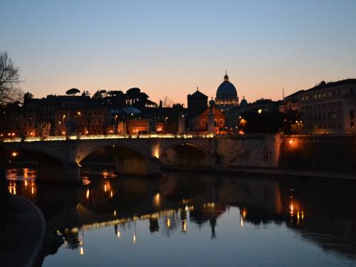 Roma Italia Último Minuto Código de Descuento Booking.com