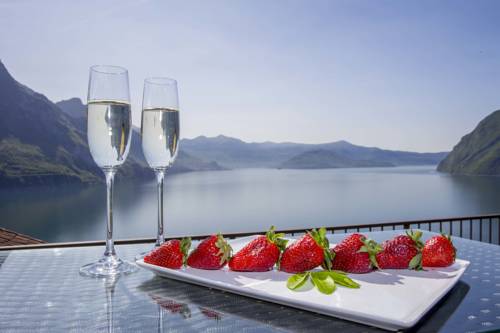Riva Di Solto (Bergamo) Italien Last-Minute-Rabattcode Booking.com