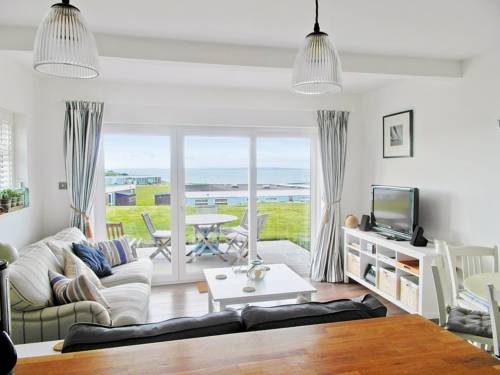 Warsash United Kingdom Last Minute Discount Code Booking.com
