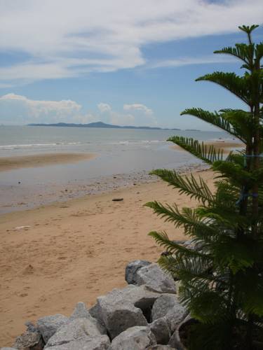 Jomtien Beach Thailand Last Minute Discount Code Booking.com