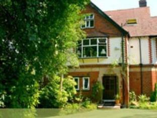 Marple United Kingdom Last Minute Discount Code Agoda.com