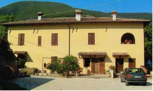 Campello sul Clitunno Italia Último Minuto Código de Descuento Booking.com