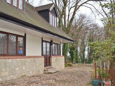 Luccombe United Kingdom Last Minute Discount Code Booking.com