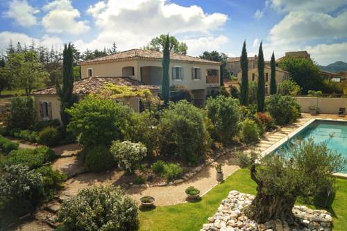 San Saturnino les Apt Francia Último Minuto Código de Descuento Booking.com