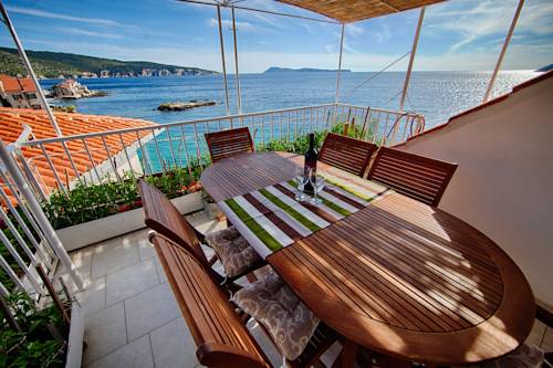 Komiža Kroatien Last-Minute-Rabattcode Booking.com