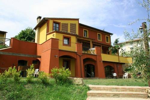 Lari Italy Last Minute Discount Code Booking.com