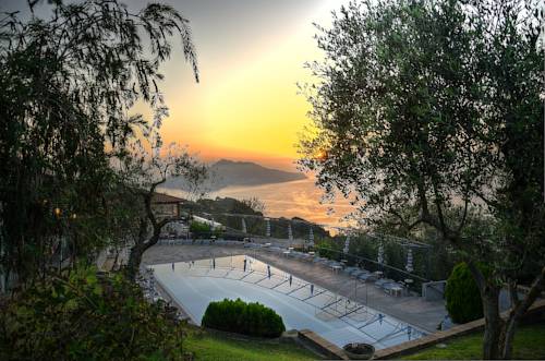 Termini di Massa Lubrense Italy Last Minute Discount Code Booking.com