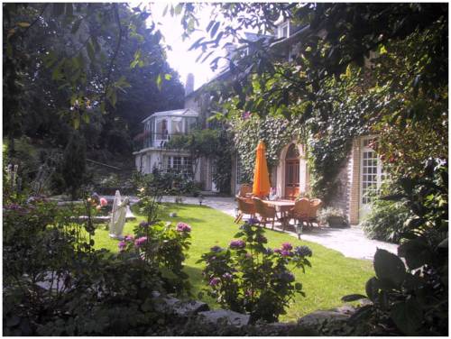 Caumont l'Evente France Code de réduction de dernière minute Booking.com