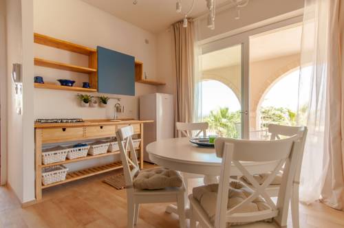 Monopoli Italien Last-Minute-Rabattcode Booking.com