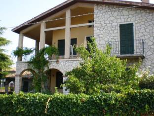 Torri del Benaco Italy Last Minute Discount Code Agoda.com