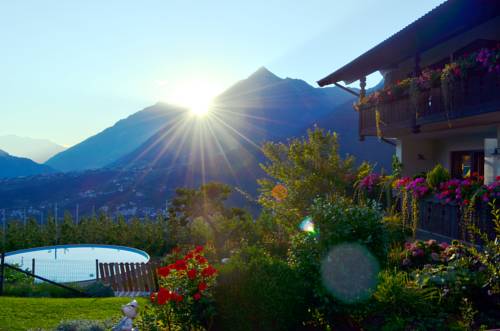 Scena (Schenna) Italië Laatste minuut Kortingscode Booking.com
