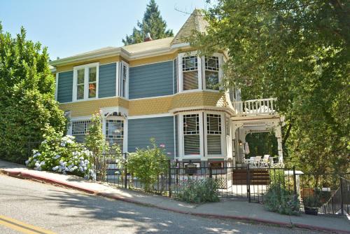 Nevada City (CA) United States Last Minute Discount Code Agoda.com