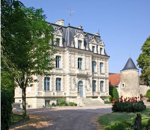 Trogues France Last Minute Discount Code Booking.com