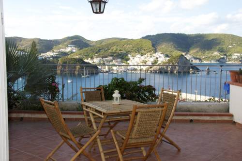 Ponza Italië Laatste minuut Kortingscode Booking.com