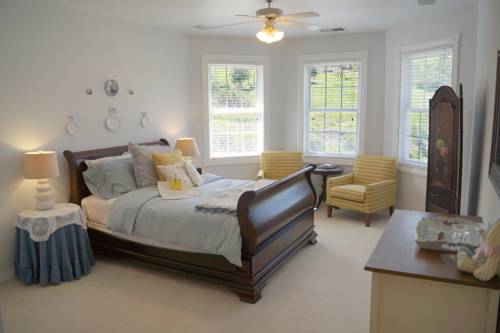 Cloverdale (California) United States Last Minute Discount Code Booking.com