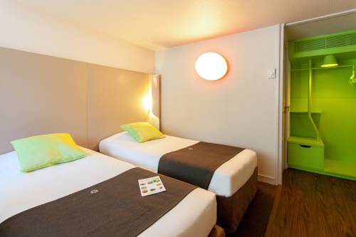 Joue les Tours Francia Último Minuto Código de Descuento Booking.com