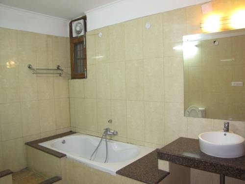 Mayor Noida India Último Minuto Código de Descuento Booking.com