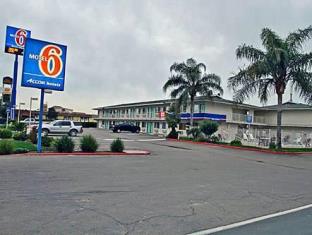 Tulare (CA) United States Last Minute Discount Code Agoda.com