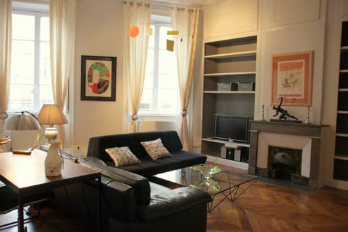 Lyon Francia Último Minuto Código de Descuento Booking.com