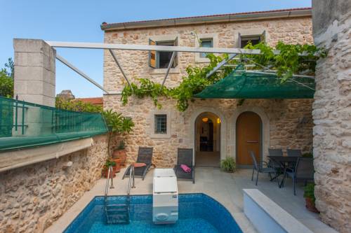 Prines Greece Last Minute Discount Code Booking.com
