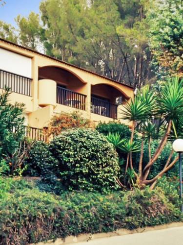 Sanary-sur-Mer France Last Minute Discount Code Booking.com