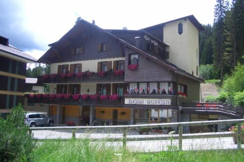 Madonna di Campiglio Italia Último Minuto Código de Descuento Booking.com