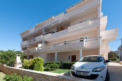 Novalja Kroatien Last-Minute-Rabattcode Booking.com