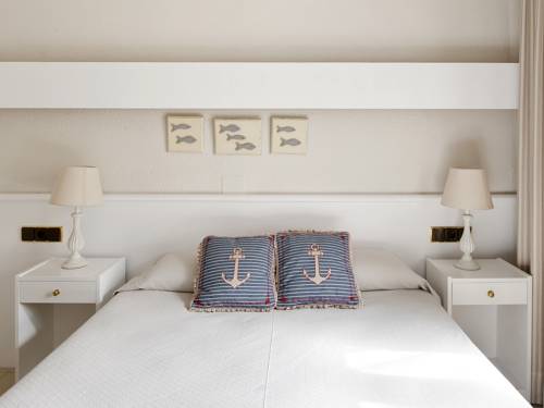 Llança Spain Last Minute Discount Code Booking.com