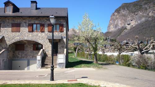 Escarrilla Spanien Last-Minute-Rabattcode Booking.com