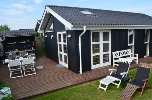 Mesinge Denmark Last Minute Discount Code Booking.com