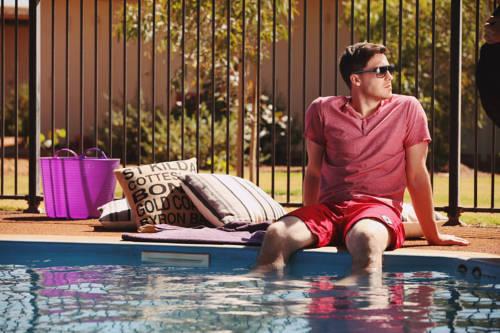 Neuer Mann Australien Last-Minute-Rabattcode Booking.com