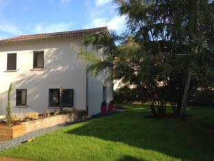 Tassin-la-Demi-Lune France Last Minute Discount Code Agoda.com