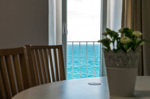 Polignano eine Stute Italien Last-Minute-Rabattcode Booking.com