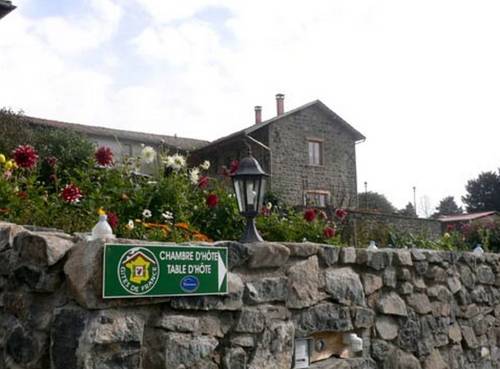 Poule Les Echarmeaux France Last Minute Discount Code Booking.com