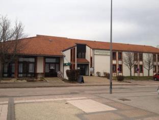 Montaigut France Last Minute Discount Code Agoda.com