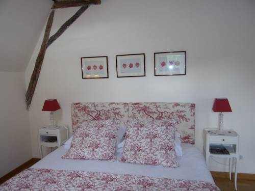 Jarzé France Last Minute Discount Code Booking.com