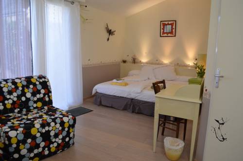Le Coudray France Last Minute Discount Code Booking.com