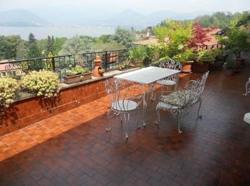 Cerro di Laveno Mombello Italia Último Minuto Código de Descuento Booking.com
