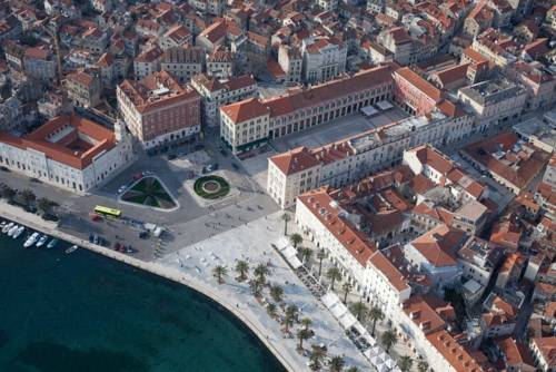 Splitsen Kroatië Laatste minuut Kortingscode Booking.com