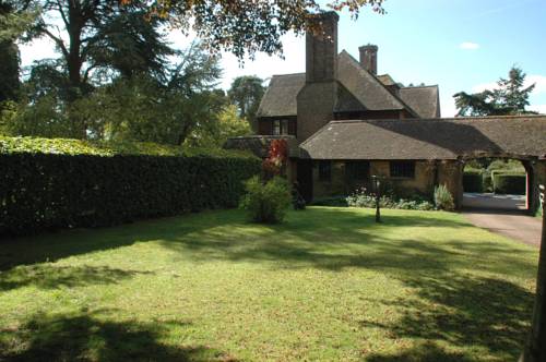 Pulborough United Kingdom Last Minute Discount Code Booking.com