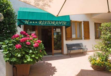 Trevi Italien Last-Minute-Rabattcode Booking.com