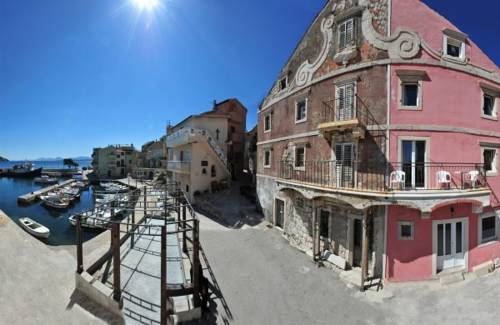 Igrane Kroatien Last-Minute-Rabattcode Booking.com