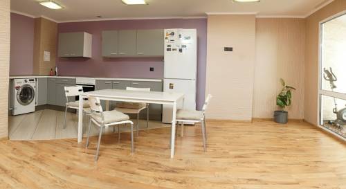 Omsk Russland Last-Minute-Rabattcode Booking.com