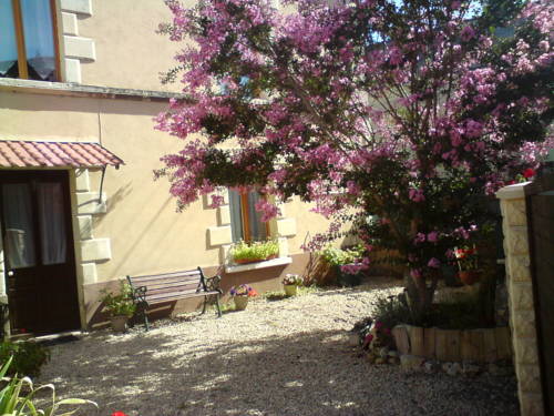 Brion pres thouet France Last Minute Discount Code Booking.com