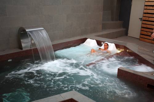 Covas Spain Last Minute Discount Code Booking.com