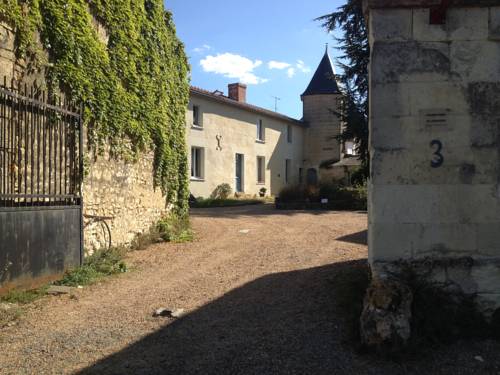 Le Puy-Notre-Dame France Last Minute Discount Code Booking.com