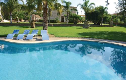Maria de la Salut Spain Last Minute Discount Code Booking.com