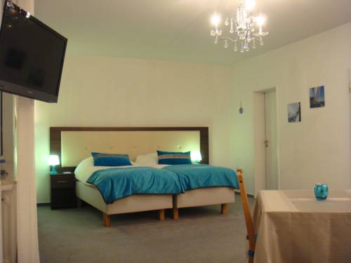Cloppenburg Deutschland Last-Minute-Rabattcode Booking.com