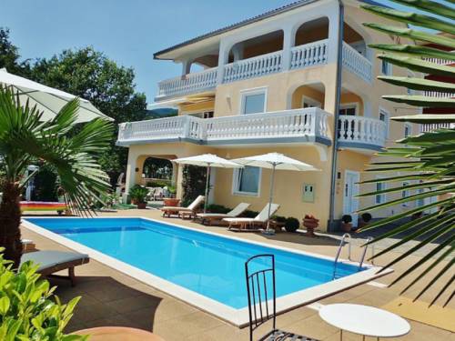 Icici Kroatien Last-Minute-Rabattcode Booking.com